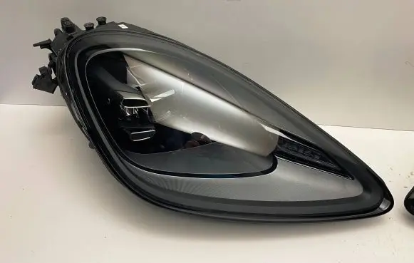 Headlight/headlamp