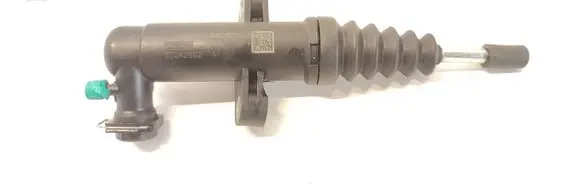 Clutch slave cylinder