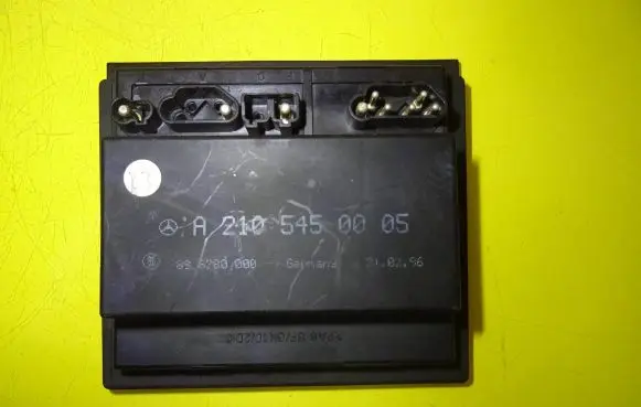 Mercedes-Benz E W210 Other control units/modules A2105450005