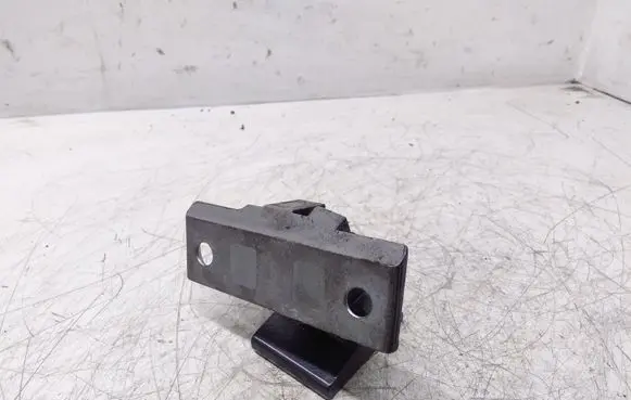 BMW 5 E60 E61 Rear door upper hinge 7068088