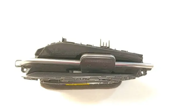 KIA Niro Dash center air vent grill 84760AT900 K901 202209290002