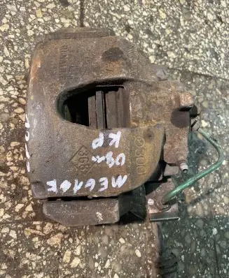 Renault Megane II Front brake caliper