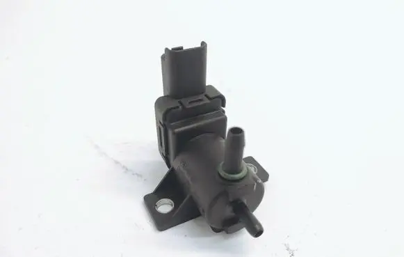 Citroen C5 Turbo solenoid valve 9665558580