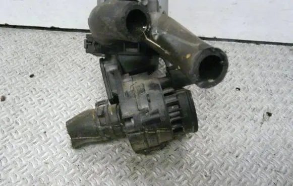 Coolant heater control valve