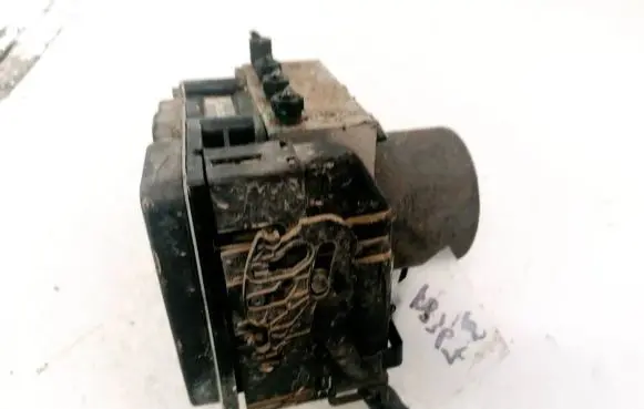 KIA Carnival ABS Pump 0265235218 589204D300