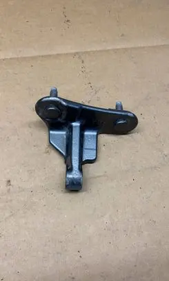 Mercedes-Benz GLE (W166 - C292) Rear door upper hinge A1667300137 5907RRR