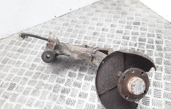 Alfa Romeo 155 Rear wheel hub spindle/knuckle 7603701