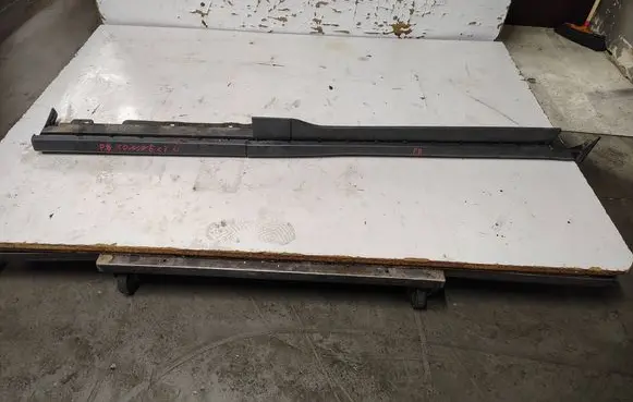 Ford Transit - Tourneo Connect Sill/side skirt trim 