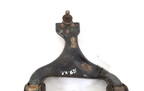 Mercedes-Benz Vito Viano W639 Front lower control arm/wishbone A6393300810