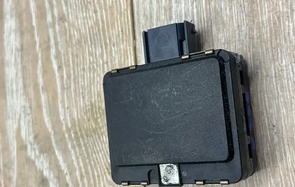 Seat Leon (5F) Distronic sensor radar 5Q0907561H