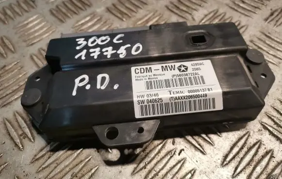Chrysler 300 - 300C Door control unit/module 56038722AL