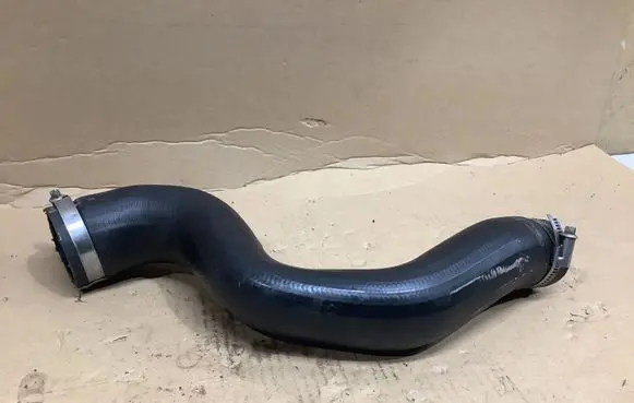 Land Rover Range Rover Sport L320 Intercooler hose/pipe 7H329G738BB