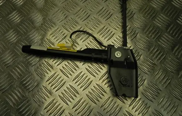 Alfa Romeo Giulietta Front seatbelt 05051814600 M2174