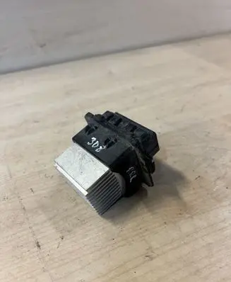 Peugeot 308 Heater blower motor/fan resistor T1000034Z T1000034ZB01