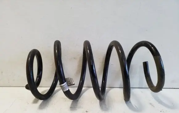 Volvo XC40 Front coil spring 32221905