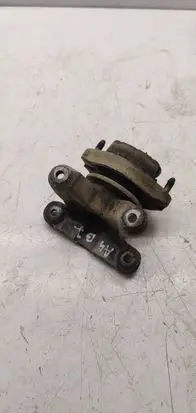 Audi A4 S4 B7 8E 8H Engine mount bracket