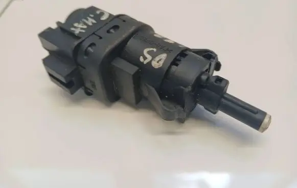 Ford Focus C-MAX Brake pedal sensor switch 3M5T13480AB