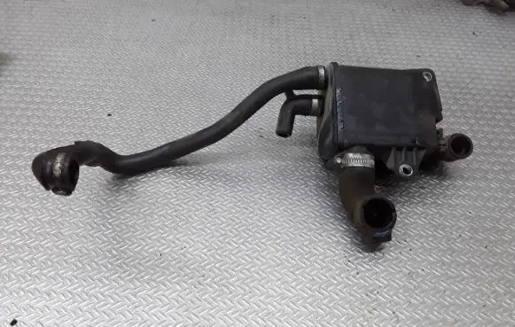 Breather/breather pipe/hose