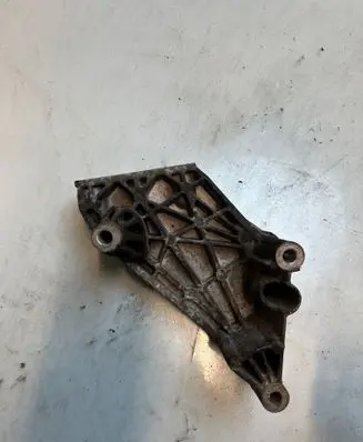 Audi A2 Engine mounting bracket 045199207G