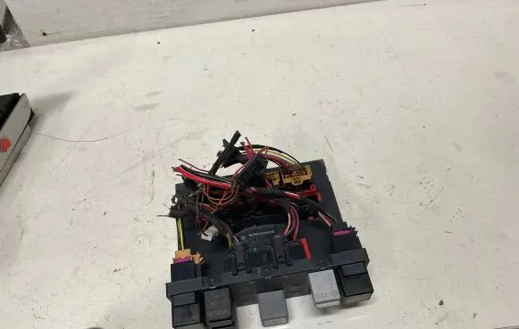 Volkswagen PASSAT B6 Comfort/convenience module 3C0937049