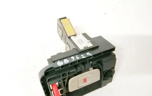Volvo V50 Seat back rest lock catch 8641849 8613633