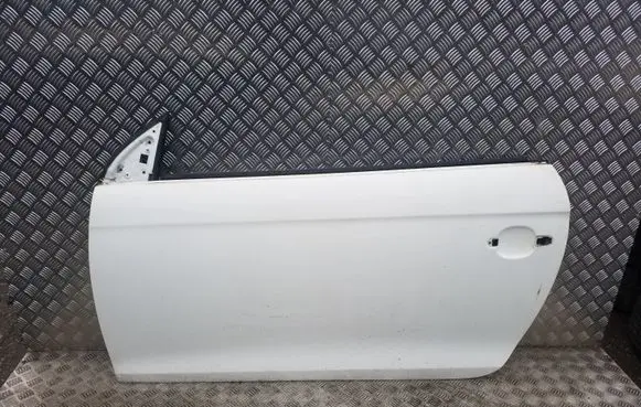 Door (2 Door Coupe)