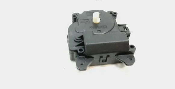 Lexus CT 200H Air flap motor/actuator 0638000181