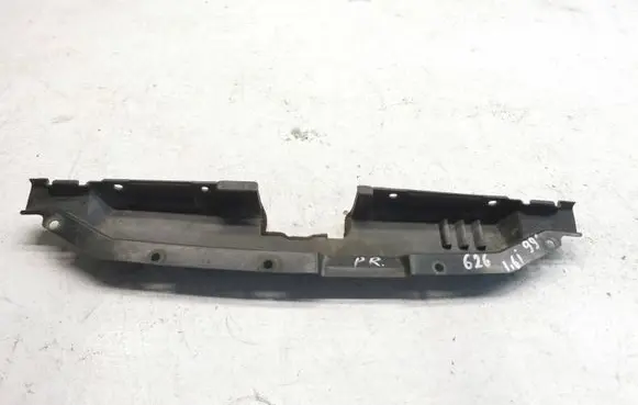 Mazda 626 Other engine bay part Ge4t56381