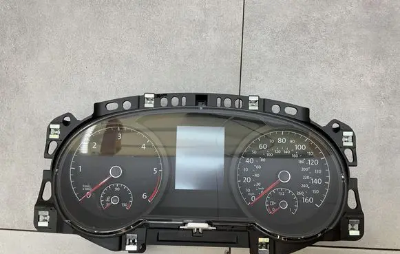 Volkswagen Golf VII Speedometer (instrument cluster) 5G1920941A