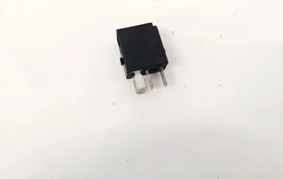 Mercedes-Benz CLK A209 C209 Other relay 0025421119 4ra007813-00