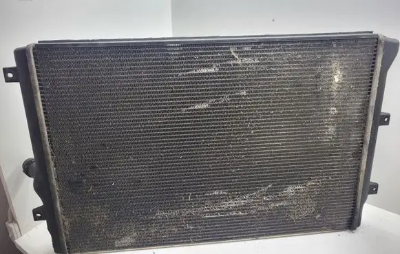 Audi A3 S3 8P Coolant radiator 1K0121251N