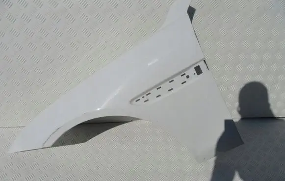 Jaguar XE Fender GX7316016AD