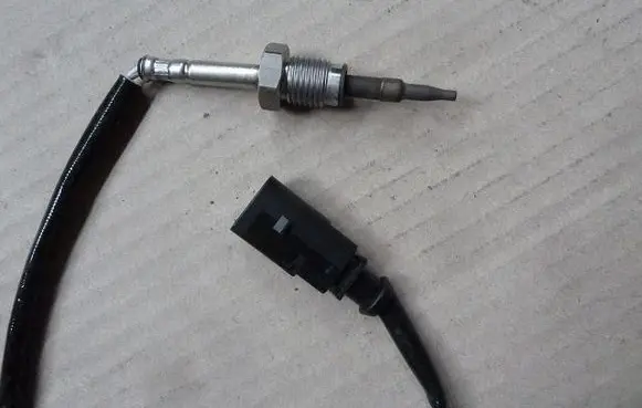 Audi A8 S8 D4 4H Exhaust gas temperature sensor 4H0906088AL