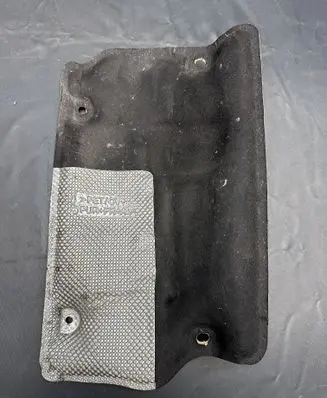 Volvo S90, V90 Heat shield in engine bay 31353957