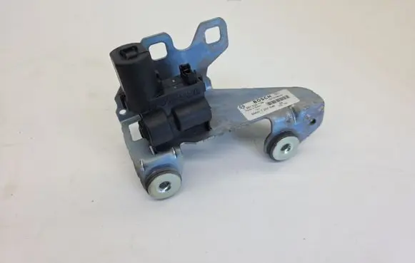 BMW 5 F10 F11 Tailgate window lock/catch/latch 7207046