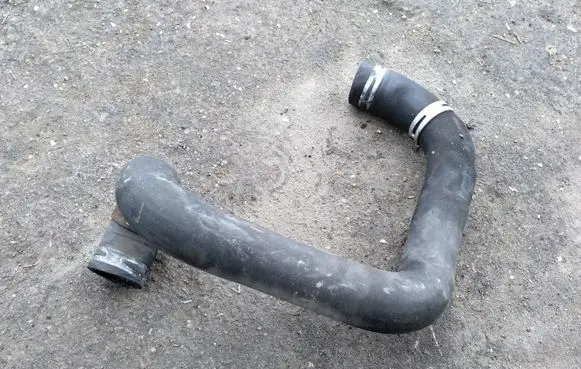Citroen Xsara Picasso Engine coolant pipe/hose