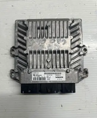 Volvo V50 Engine control unit/module 31211071