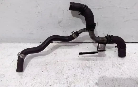 Nissan Qashqai Engine coolant pipe/hose