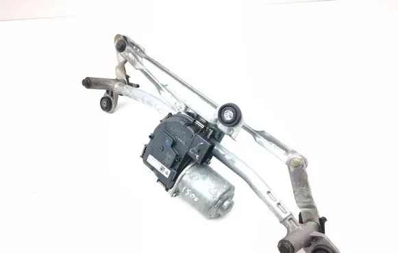 Skoda Enyaq iV Front wiper linkage and motor 11C955119A 339702200V 2335250123
