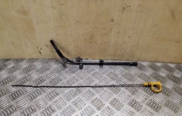 Oil level dip stick
