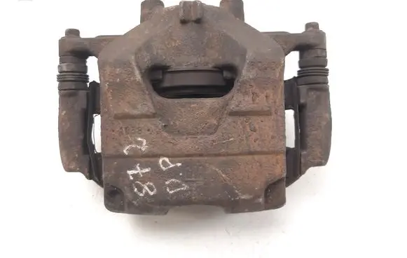 Chevrolet Orlando Front brake caliper