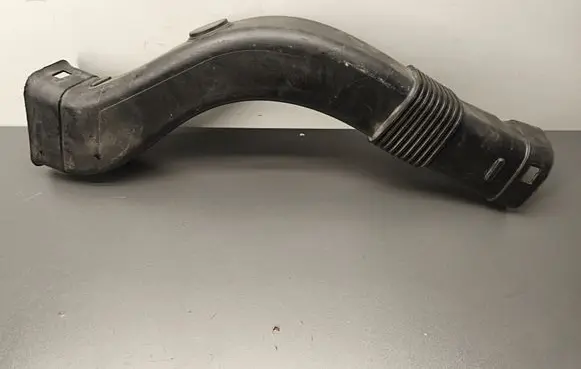 BMW 5 F10 F11 Air intake duct part 7624031 70536109 10991213DE