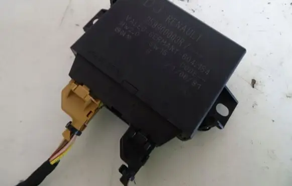 Renault Scenic III - Grand scenic III Parking PDC control unit/module 259900003R