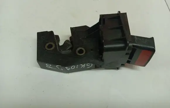 Skoda Superb B6 (3T) Seat back rest lock catch 3B0885737