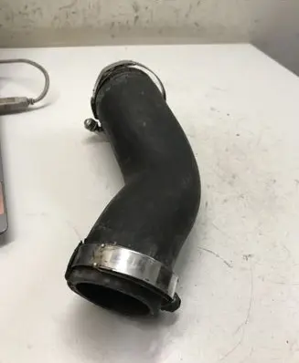 KIA Sportage Intercooler hose/pipe