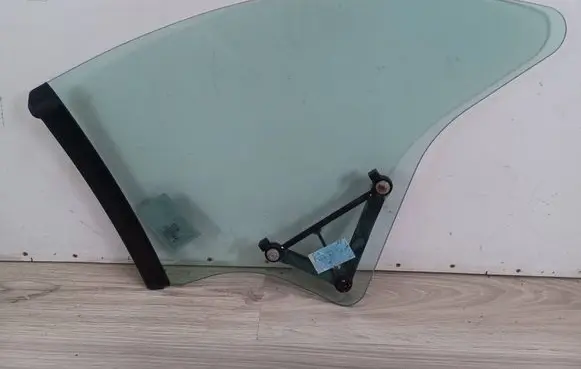 Mercedes-Benz E W238 Rear side window A2386704800-merc A2386704800