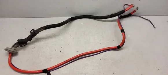 Positive cable (battery)
