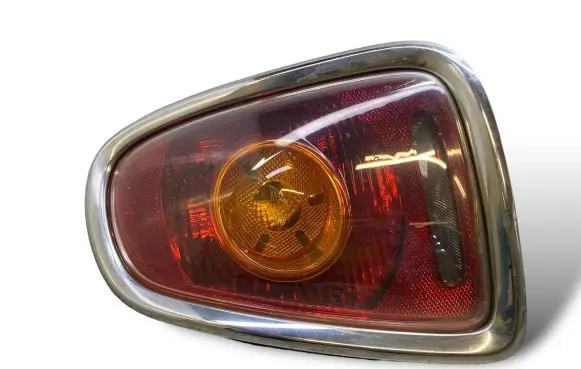 Mini One - Cooper Coupe R56 Rear/tail lights 2757012 2757010
