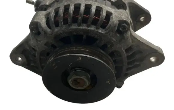 Nissan X-Trail T30 Generator/alternator JA1615 300818154
