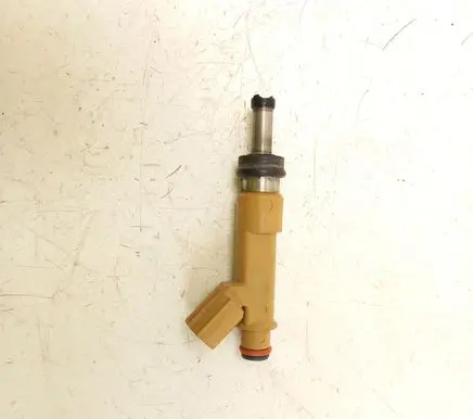 Toyota Auris E180 Fuel injector 130142718 232500T030